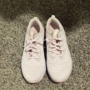 Nike Odyssey React